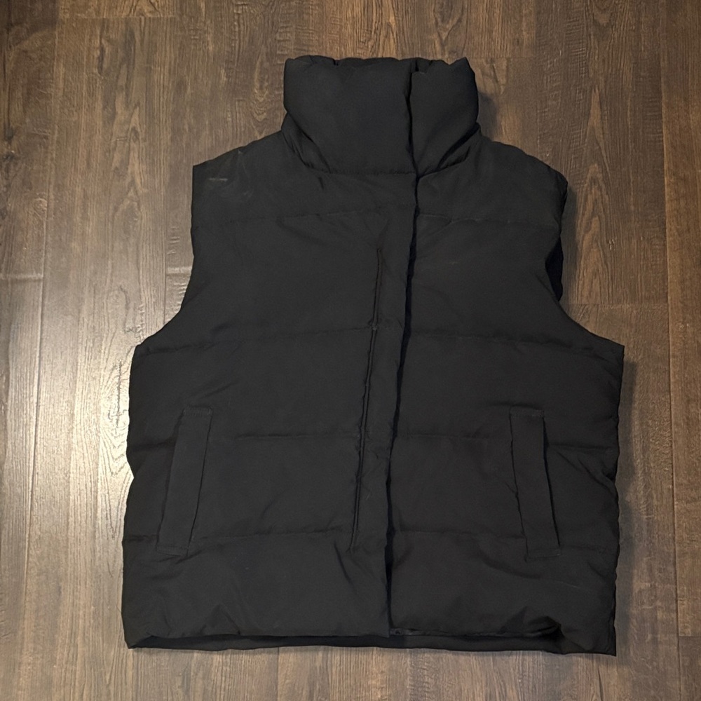 Thick Black Puffer Vest